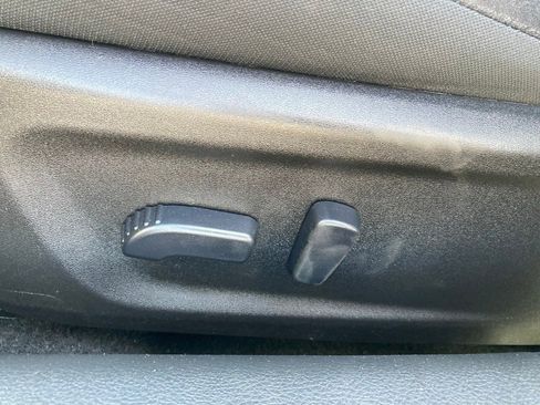 Used 2024 Nissan Altima 2.5 SV image 14