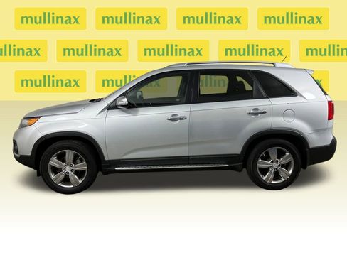 Used 2013 Kia Sorento EX image 12