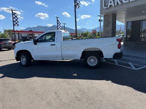 Used 2020 Chevrolet Silverado 1500 W/T RWD image 4