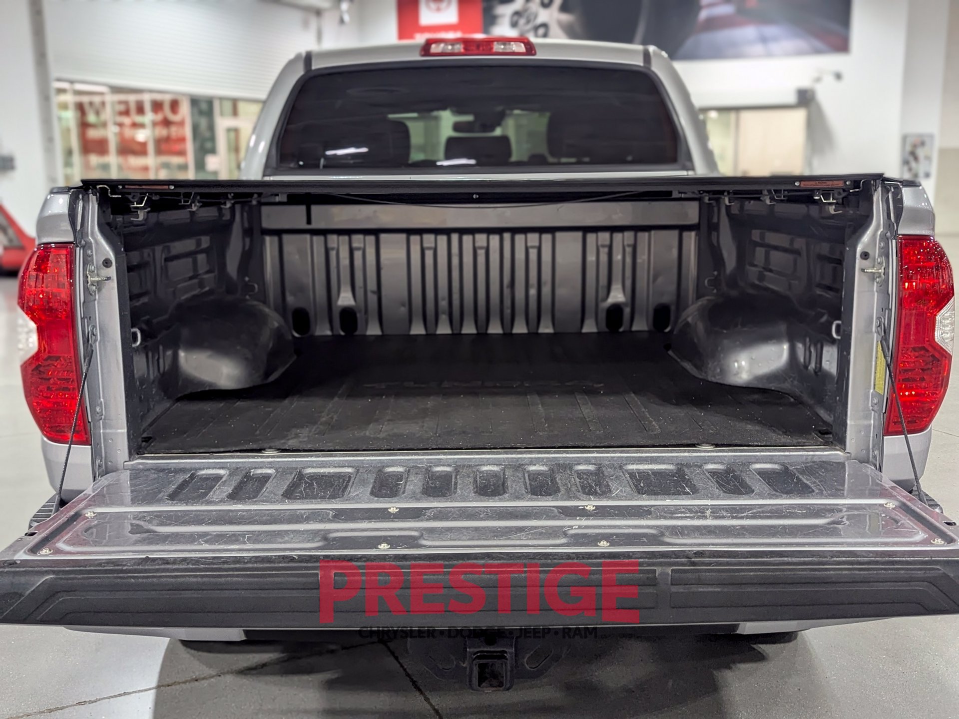 Used 2018 Toyota Tundra Platinum AWD/4WD image 8