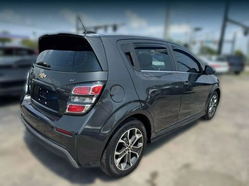 Used 2017 Chevrolet Sonic LT image 6