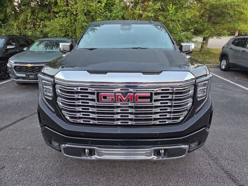 Used 2022 GMC Sierra 1500 Denali AWD/4WD image 2