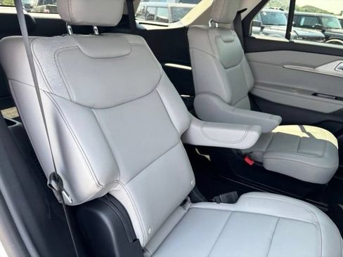 New 2026 Ford Explorer Active w/ Active Comfort Package AWD/4WD image 20