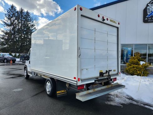 Used 2019 RAM ProMaster 3500 w/ Premium Appearance Group image 11