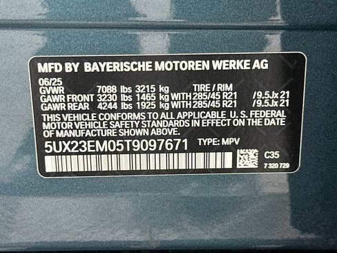Used 2026 BMW X7 xDrive40i w/ Premium Package AWD/4WD image 34