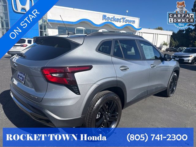 Used 2024 Chevrolet Trax ACTIV w/ Sunroof Package FWD image 11