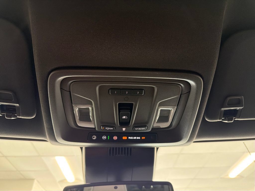 New 2026 GMC Sierra 1500 Denali AWD/4WD image 15