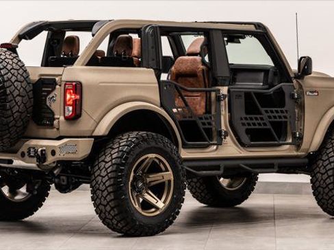 Used 2025 Ford Bronco Outer Banks image 25