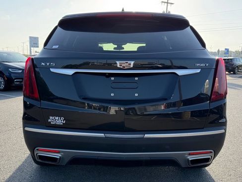 Used 2022 Cadillac XT5 Premium Luxury FWD image 6