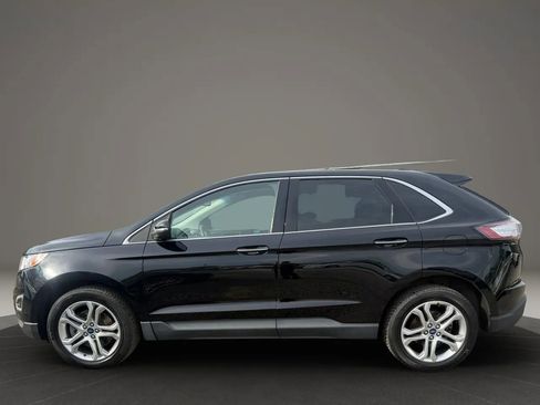 Used 2018 Ford Edge Titanium w/ Equipment Group 301A AWD/4WD image 8