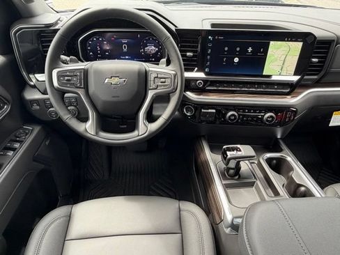 New 2026 Chevrolet Silverado 1500 RST AWD/4WD image 17