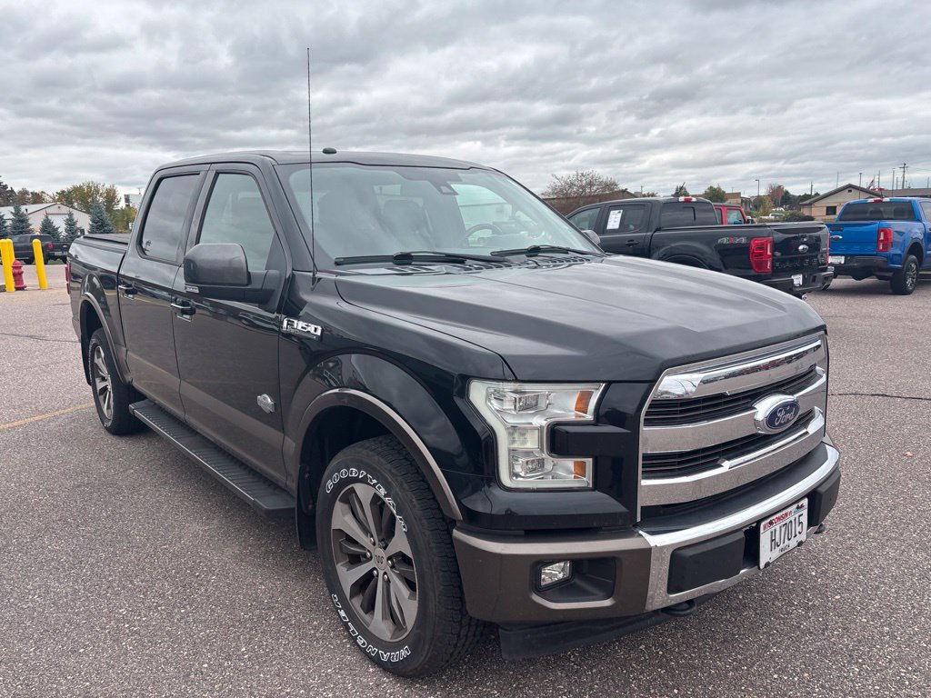 Used 2017 Ford F150 King Ranch w/ Equipment Group 601A Luxury AWD/4WD image 4