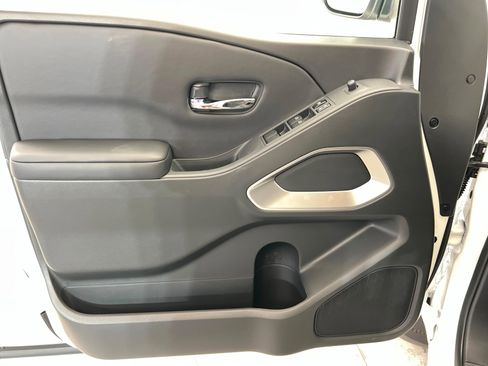 New 2026 Nissan Frontier SV w/ Tow Package image 14