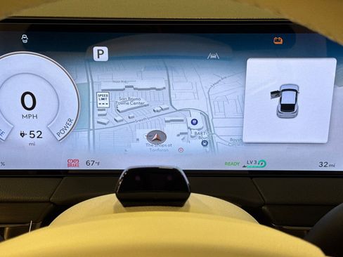 New 2026 Genesis GV60 RWD image 25