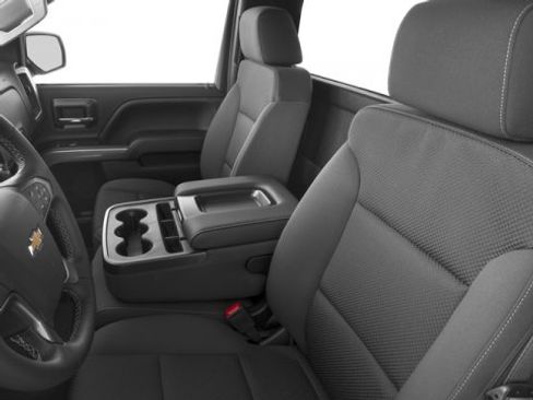 Used 2017 Chevrolet Silverado 1500 LT w/ LT Convenience Package image 12