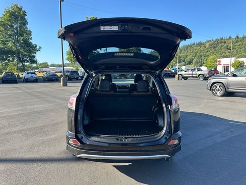 Used 2017 Toyota RAV4 Limited w/ Advanced Technology Package AWD/4WD image 11