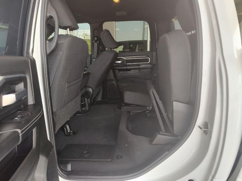 Used 2025 RAM 2500 Big Horn AWD/4WD image 8