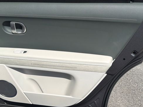 Certified 2024 Hyundai Ioniq 5 Limited RWD image 16