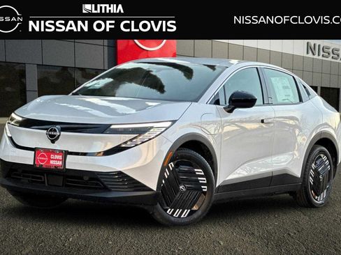 New 2026 Nissan Leaf image 1