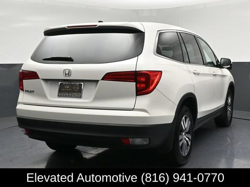 Used 2017 Honda Pilot EX-L image 4