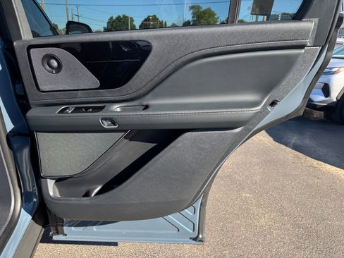 New 2025 Lincoln Aviator Reserve w/ Illumination Package image 26