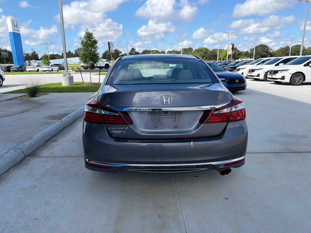 Used 2016 Honda Accord LX image 6