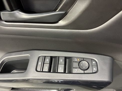 New 2026 Nissan Pathfinder SV w/ Cargo Package AWD/4WD image 27