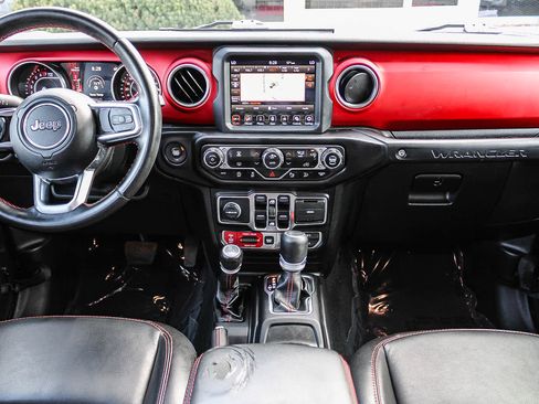 Used 2020 Jeep Wrangler Unlimited Rubicon AWD/4WD image 11