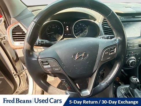 Used 2017 Hyundai Santa Fe SE w/ SE Premium Package 02 AWD/4WD image 13