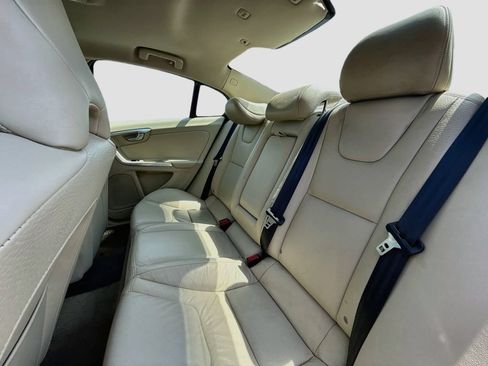 Used 2013 Volvo S60 T5 FWD image 22