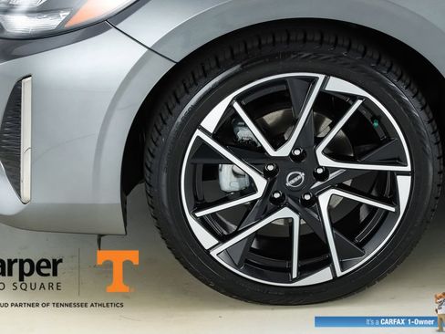 Used 2024 Nissan Sentra SR w/ SR Premium Package FWD image 42