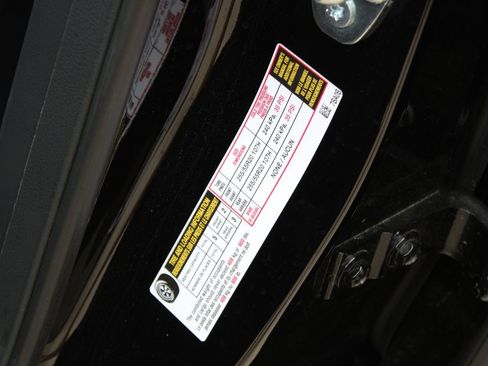 Used 2025 Nissan Murano SL image 32