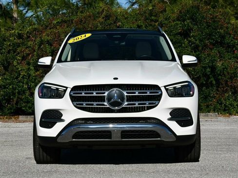 Used 2024 Mercedes-Benz GLE 450 4MATIC image 9