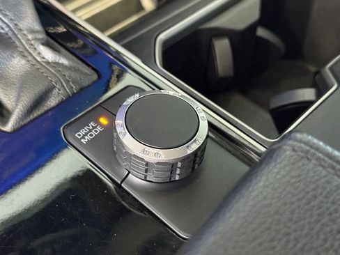 Used 2022 Toyota Tundra SR5 image 23