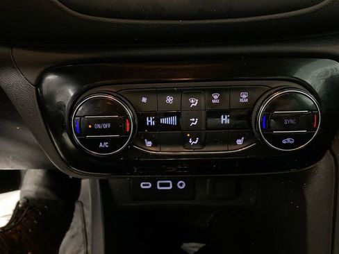 Used 2023 Buick Encore GX Select w/ Sport Touring Package image 18