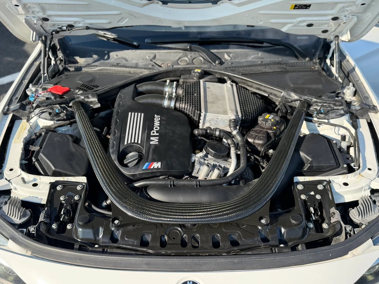Used 2018 BMW M4 Coupe RWD image 5