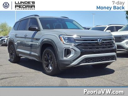 New 2025 Volkswagen Atlas Peak Edition SE
