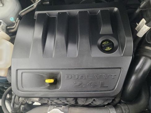 Used 2017 Jeep Compass Latitude w/ Sun/Sound Group AWD/4WD image 30