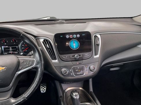 Used 2016 Chevrolet Malibu LT FWD image 7