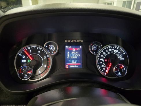 Used 2024 RAM 2500 Big Horn image 25