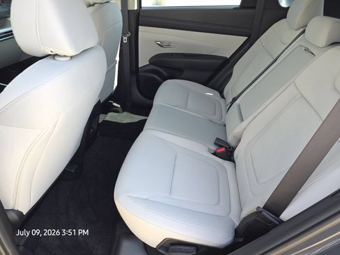 Certified 2026 Hyundai Tucson SE FWD image 17