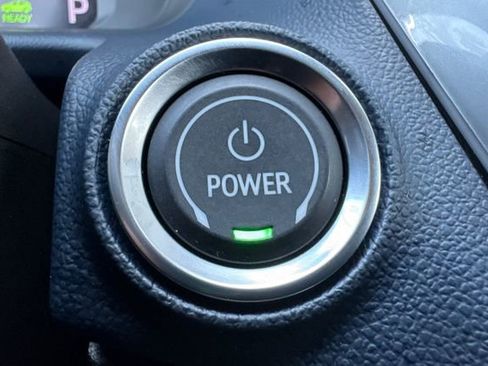 Used 2023 Chevrolet Bolt EUV Premier image 35