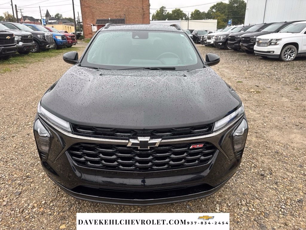 Used 2024 Chevrolet Trax RS w/ Sunroof Package FWD image 8
