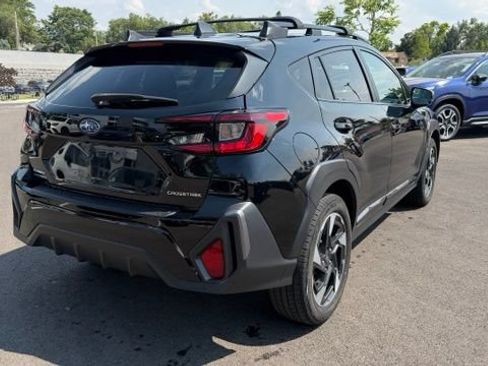 Used 2024 Subaru Crosstrek 2.5i Limited w/ Crosstrek Mirror Package AWD/4WD image 3