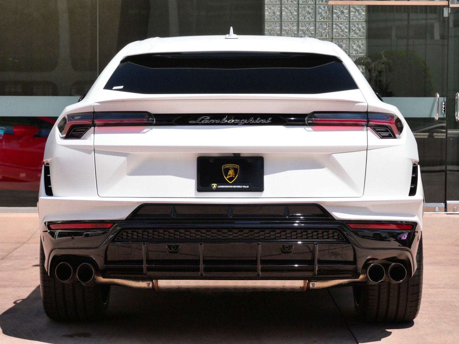 Used 2024 Lamborghini Urus S AWD/4WD image 4