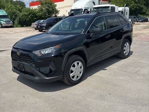 Used 2019 Toyota RAV4 LE w/ All Weather Liner Package AWD/4WD image 1