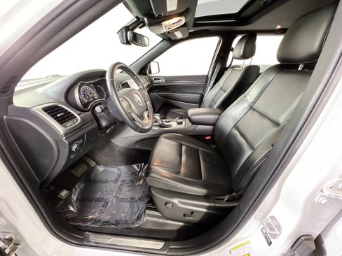 Used 2022 Jeep Grand Cherokee Limited AWD/4WD image 20