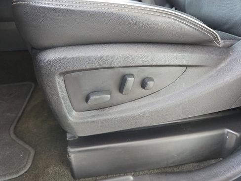 Used 2018 Chevrolet Silverado 2500 High Country AWD/4WD image 52