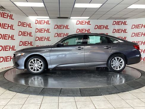 Used 2022 Honda Accord LX image 4