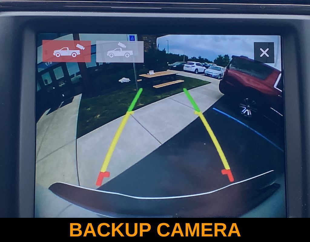 Used 2018 RAM 3500 Laramie w/ Sport Appearance Group AWD/4WD image 4